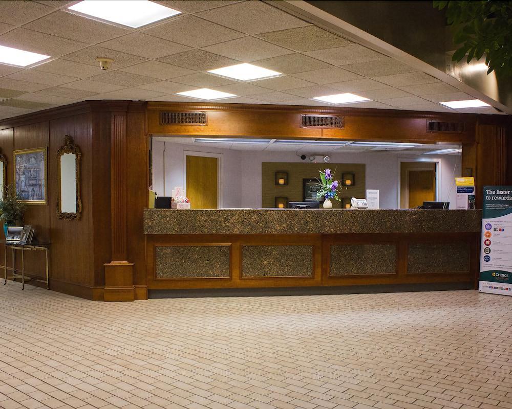 Greeneville Inn And Suites Ngoại thất bức ảnh